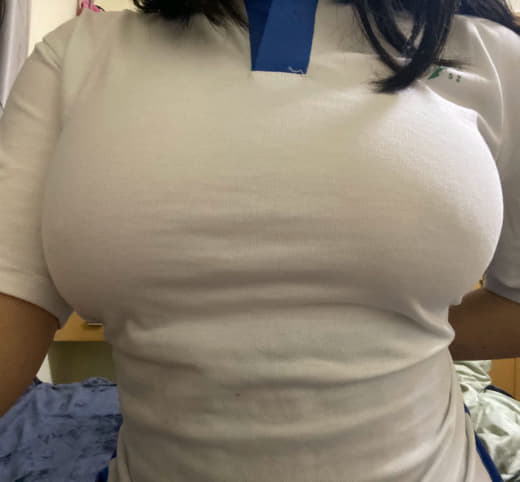 【2023-05-11】My master playing with my boobs..😅.m4v