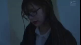 朋友交换娶妻是5在老公上班楼下停车场中出骚货